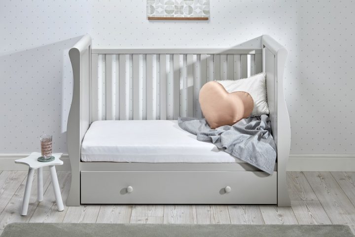 9012G Nebraska Sleigh Cot2bed Grey LS Day Bed Mode