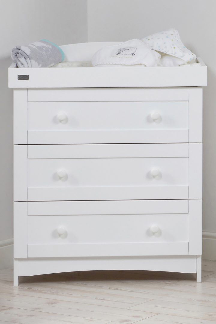 9157 Alby Dresser White LS 1